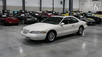 1998 Lincoln Mark VIII photo 2