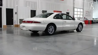 1998 Lincoln Mark VIII photo 5