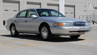1996 Lincoln Continental photo 4