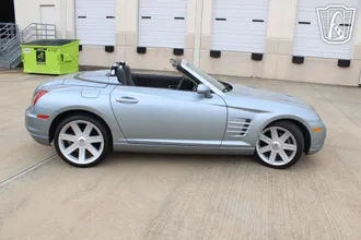 2005 Chrysler Crossfire photo 4