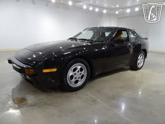 1987 Porsche 944 photo 2