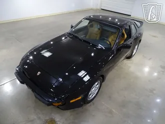 1987 Porsche 944 photo 3