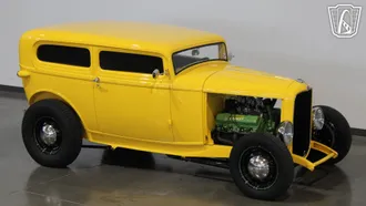 1932 Ford Tudor photo 6