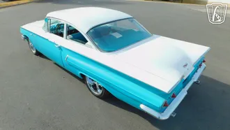 1960 Chevrolet Biscayne photo 3