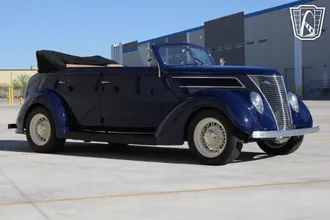 1937 Ford Phaeton photo 4