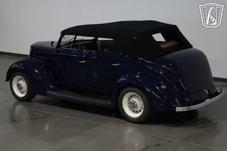 1937 Ford Phaeton photo 7