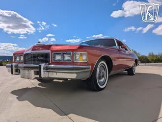 1976 Buick Riviera photo 4