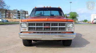 1980 GMC C30 photo 5