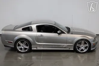 2008 Ford Mustang photo 6