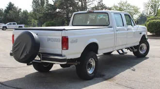 1997 Ford F-350 photo 3