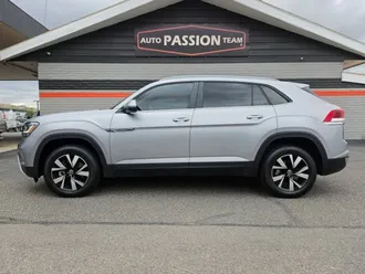 2022 Volkswagen Atlas Cross Sport photo 2