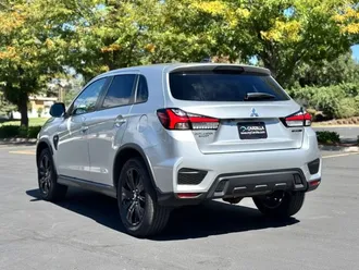 2026 Mitsubishi Outlander Sport photo 3