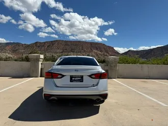 2019 Nissan Altima photo 6