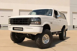 1993 Ford Bronco photo 3