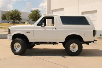 1993 Ford Bronco photo 6