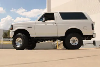 1993 Ford Bronco photo 7