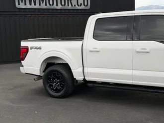2025 Ford F-150 photo 4