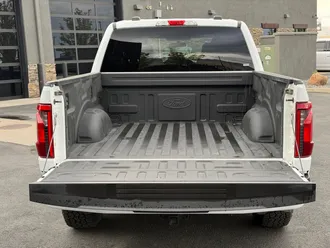 2025 Ford F-150 photo 7