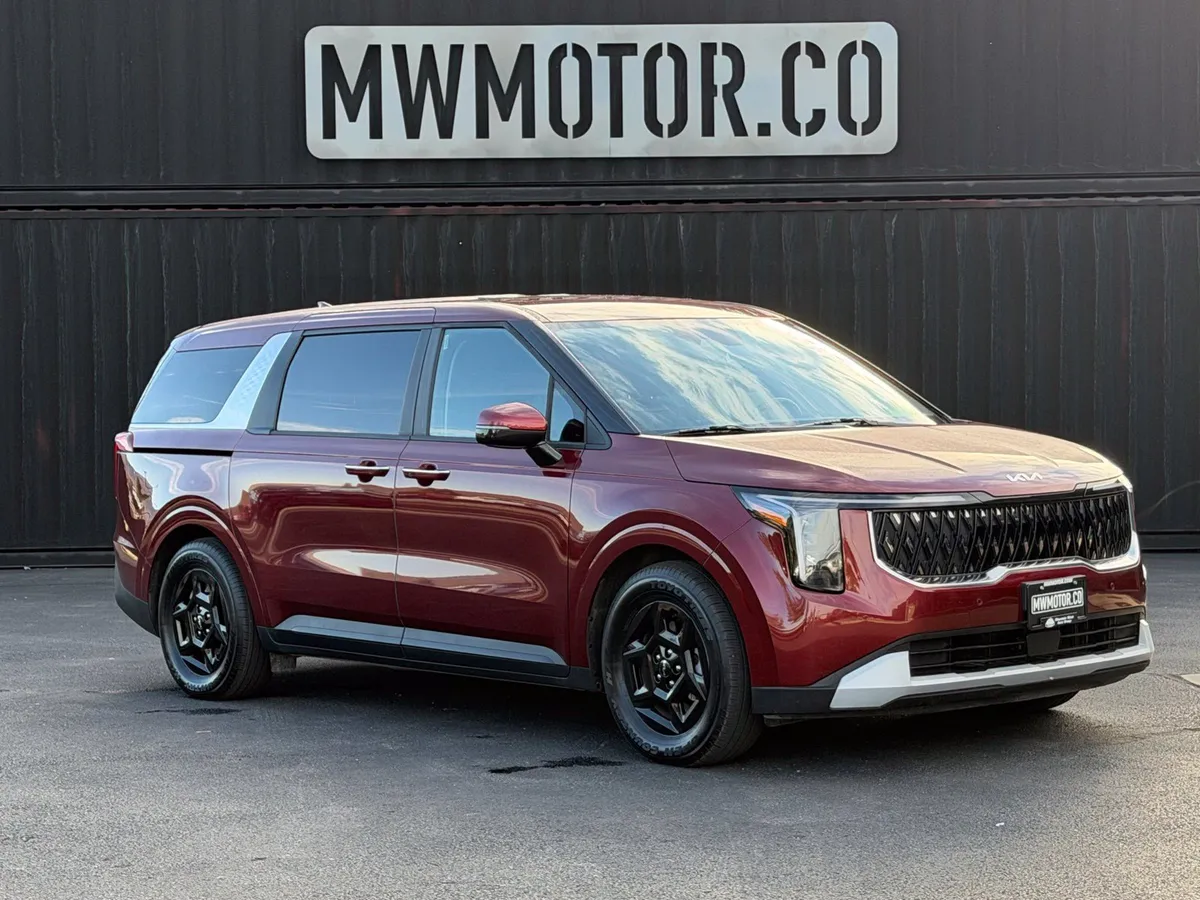 2025 Kia Carnival LXS