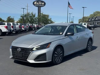 2024 Nissan Altima photo 3