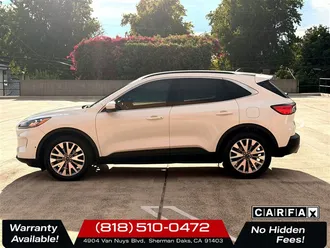 2022 Ford Escape Hybrid Titanium photo 4