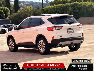 2022 Ford Escape Hybrid Titanium photo 5