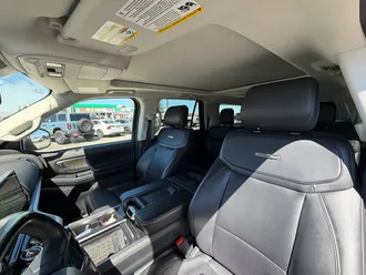 2025 Ford Expedition Max photo 7