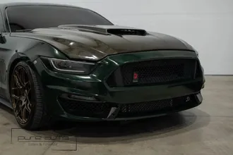 2016 Ford Mustang photo 3