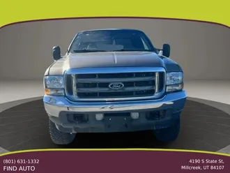 2002 Ford F350 Super Duty Crew Cab photo 3