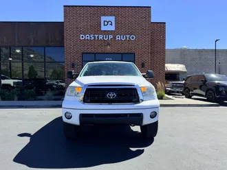 2013 Toyota Tundra photo 2