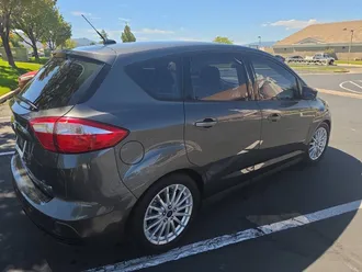 2016 Ford C-MAX Hybrid photo 5