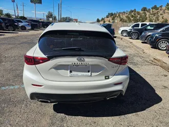 2018 Infiniti QX30 photo 6