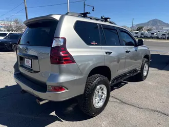 2020 Lexus GX 460 photo 6