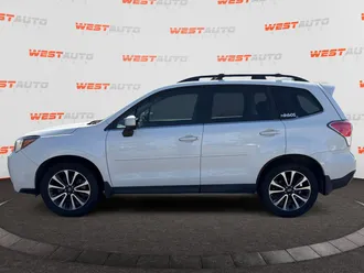 2018 Subaru Forester photo 2