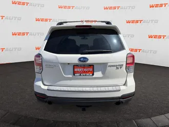 2018 Subaru Forester photo 4