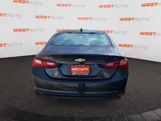 2023 Chevrolet Malibu photo 4