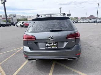 2018 VOLKSWAGEN GOLF SPORTWAGEN photo 6