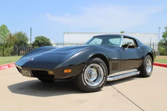 1974 Chevrolet Corvette photo 3