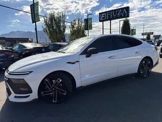2024 Hyundai Sonata photo 2