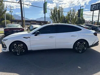 2024 Hyundai Sonata photo 3