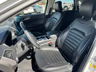 2022 Ford Edge photo 7