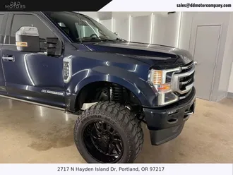 2022 Ford F350 Super Duty Crew Cab photo 5