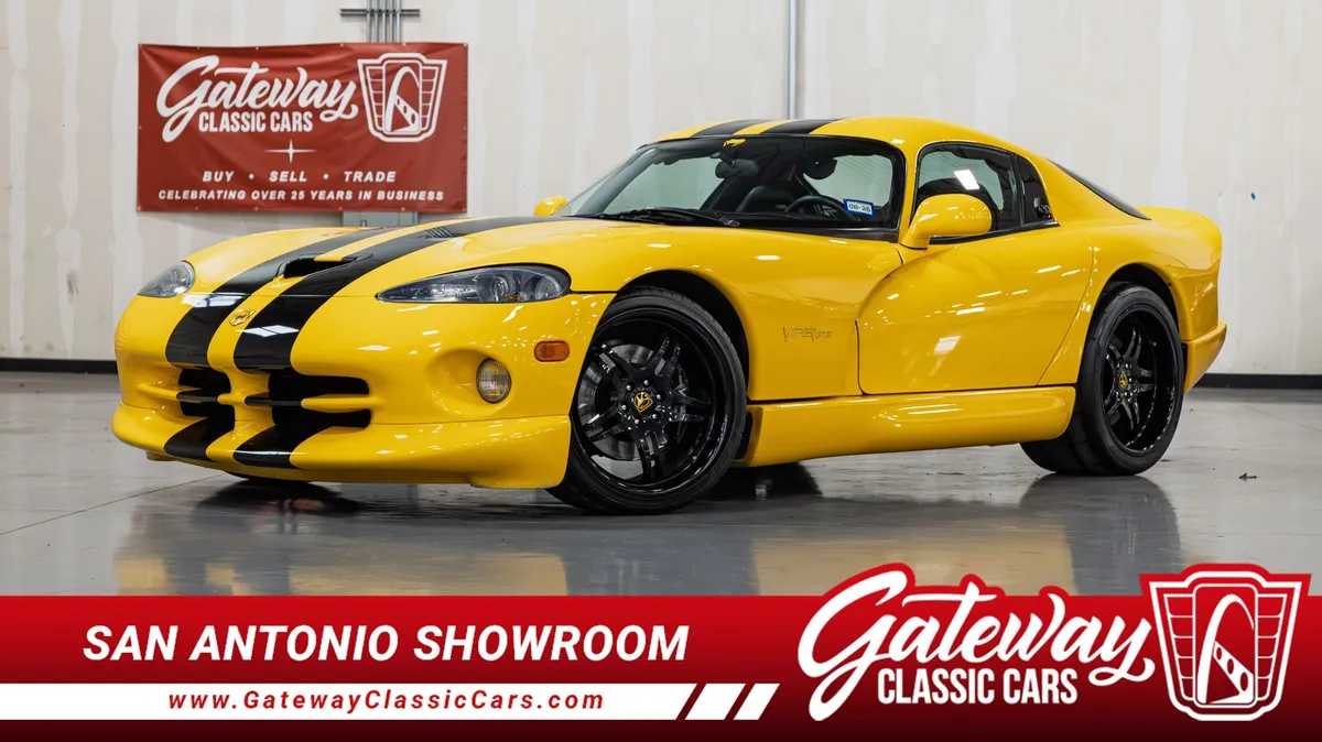 2001 Dodge Viper