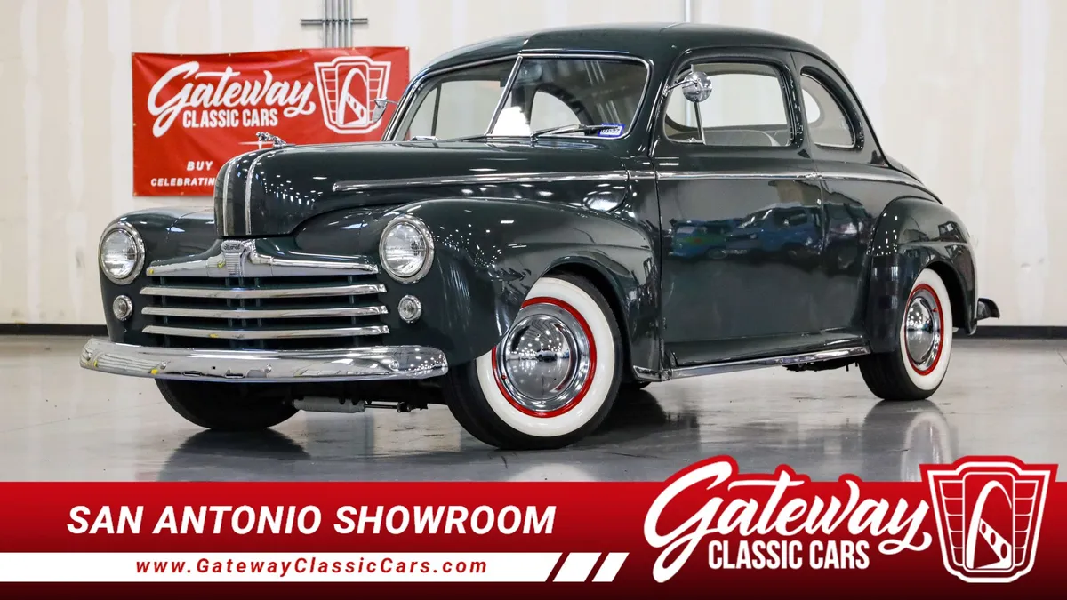1948 Ford Custom Coupe