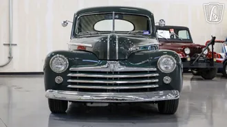 1948 Ford Custom photo 3
