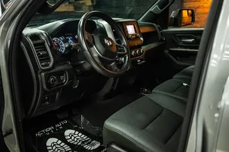2023 RAM 1500 photo 7
