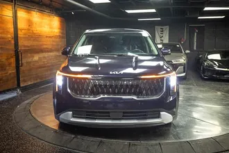 2025 KIA CARNIVAL photo 4