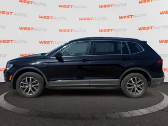2020 Volkswagen Tiguan photo 2