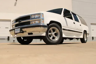 1997 Chevrolet Suburban photo 4
