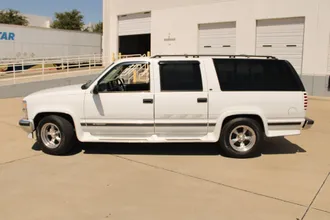 1997 Chevrolet Suburban photo 5